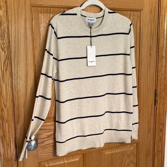 Goodfellow - mens 100% Cotton oatmeal crew neck sweater with dark blue stripes - Picture 6 of 9
